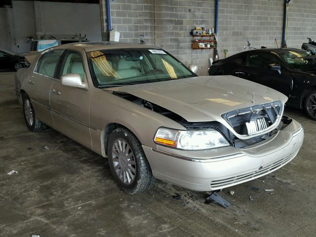 1LNHM82W65Y617415 - 2005 LINCOLN TOWN CAR S TAN photo 1