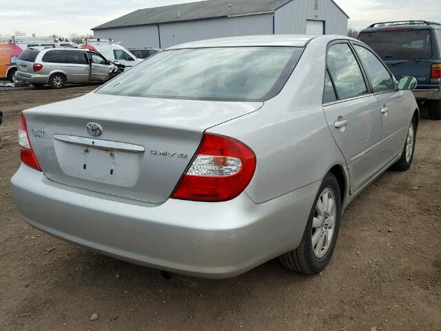 4T1BE30K64U305946 - 2004 TOYOTA CAMRY LE GRAY photo 4