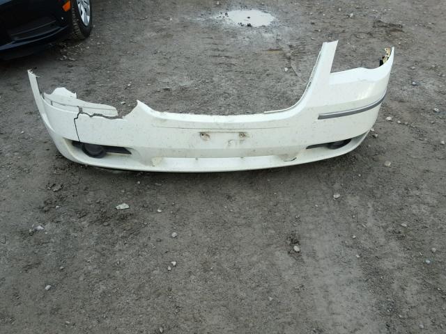 2A8HR64X98R132347 - 2008 CHRYSLER TOWN & COU WHITE photo 9