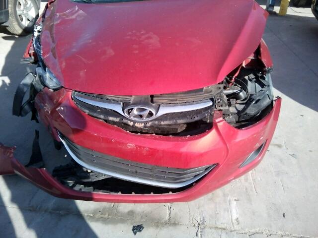 KMHDH4AE9DU796978 - 2013 HYUNDAI ELANTRA GL RED photo 10