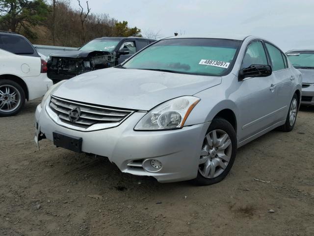 1N4AL2AP8CC235113 - 2012 NISSAN ALTIMA BAS SILVER photo 2