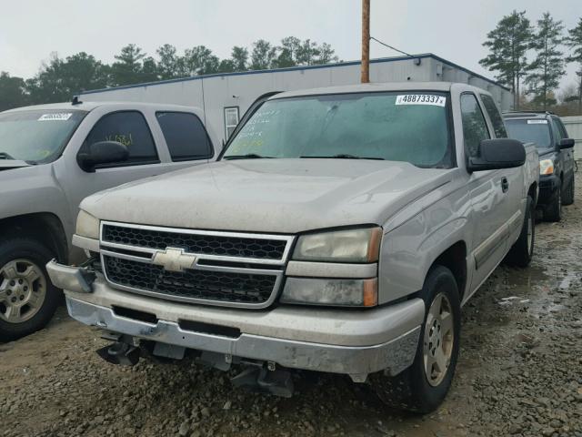 1GCEC19V87Z152695 - 2007 CHEVROLET SILVERADO TAN photo 2