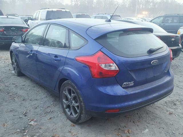 1FADP3K22DL156158 - 2013 FORD FOCUS SE BLUE photo 3