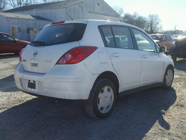 3N1BC13E29L396092 - 2009 NISSAN VERSA S GRAY photo 4