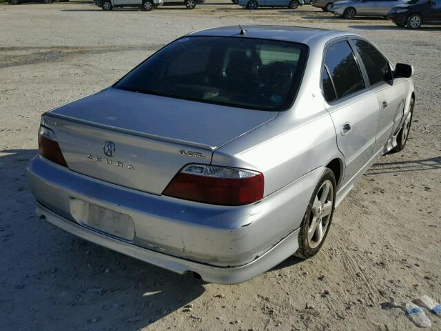 19UUA56783A010033 - 2003 ACURA 3.2TL SILVER photo 4