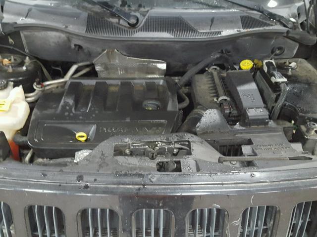 1J8FF48WX8D682309 - 2008 JEEP PATRIOT LI BLACK photo 7