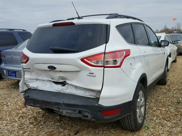 1FMCU9GX0DUB10078 - 2013 FORD ESCAPE SE WHITE photo 4