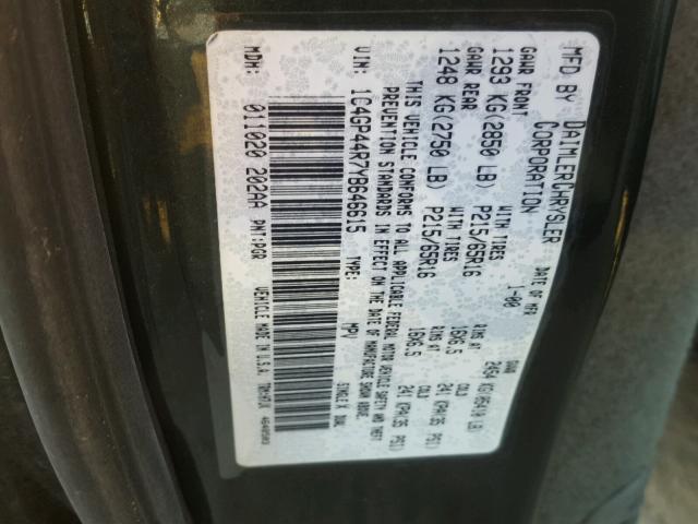 1C4GP44R7YB646615 - 2000 CHRYSLER TOWN & COU GREEN photo 10