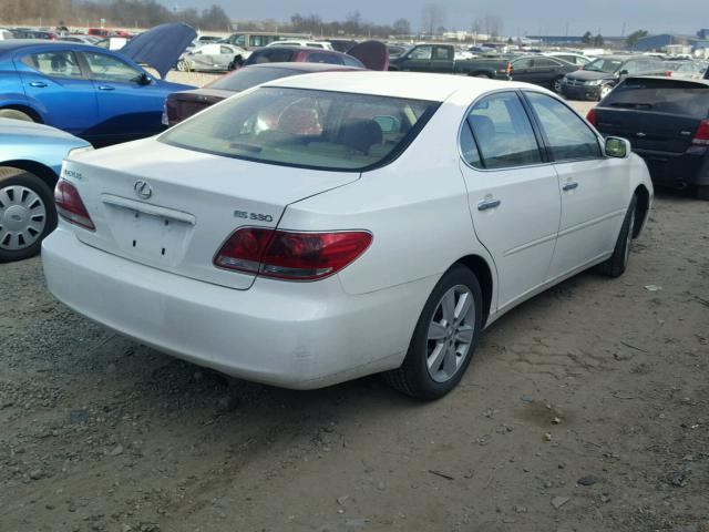 JTHBA30G265156359 - 2006 LEXUS ES 330 WHITE photo 4