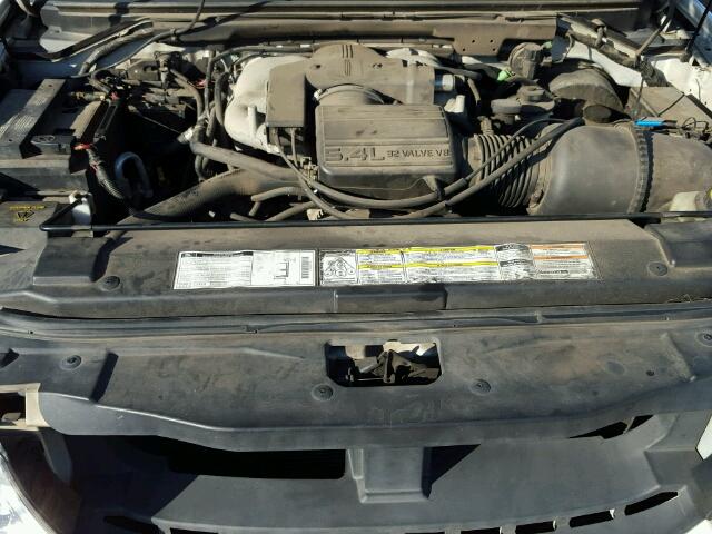 5LMFU28R81LJ19940 - 2001 LINCOLN NAVIGATOR WHITE photo 7