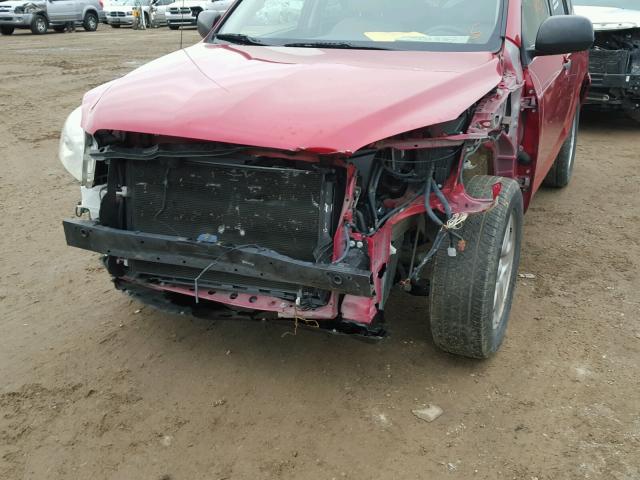 JTMBD33VX85124569 - 2008 TOYOTA RAV4 RED photo 9