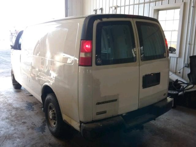 1GCGG25C591113569 - 2009 CHEVROLET EXPRESS G2 WHITE photo 3