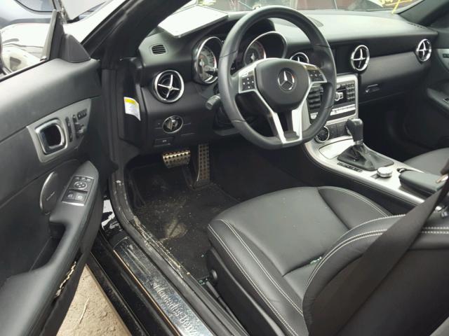 WDDPK4HA9CF046611 - 2012 MERCEDES-BENZ SLK 250 BLACK photo 9