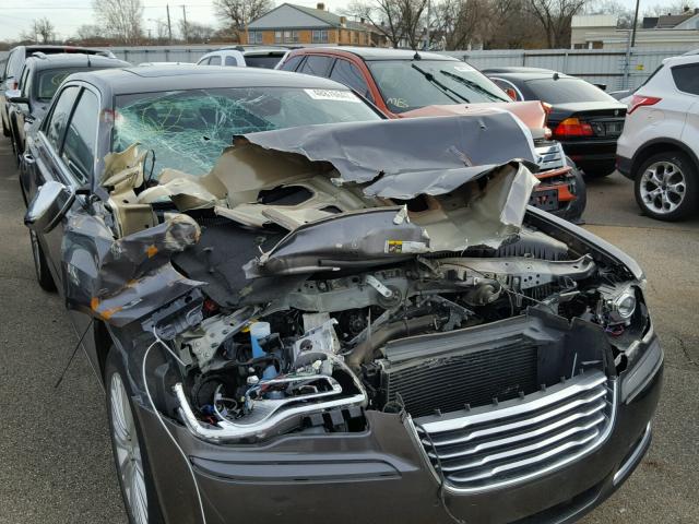 2C3CCAKG0DH723602 - 2013 CHRYSLER 300C GRAY photo 9