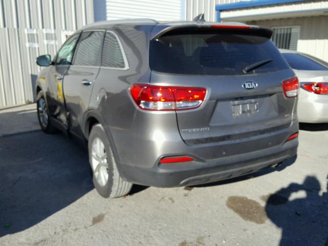 5XYPGDA30GG098770 - 2016 KIA SORENTO LX GRAY photo 3