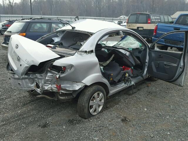 KNADE123966152491 - 2006 KIA RIO SILVER photo 10