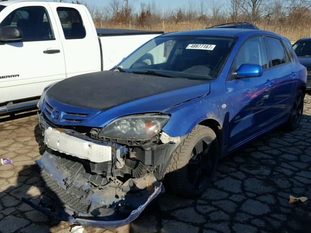 JM1BK343061468810 - 2006 MAZDA 3 HATCHBAC BLUE photo 2