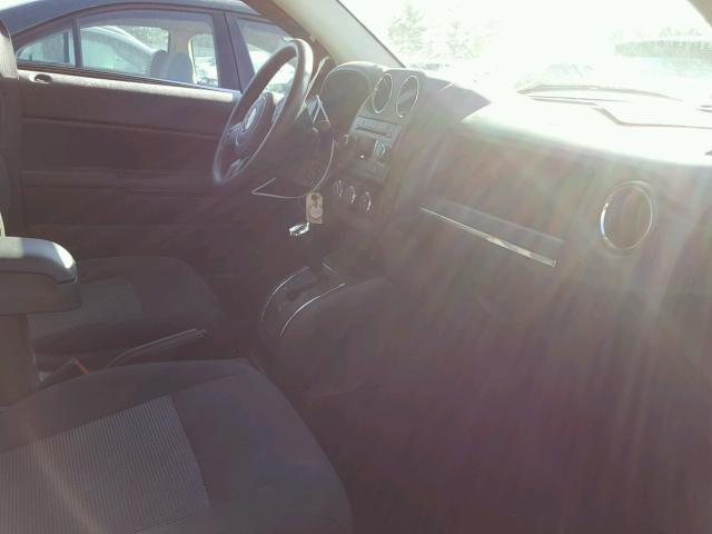 1C4NJDBB1CD651207 - 2012 JEEP COMPASS SP წითელი ფოტო 5