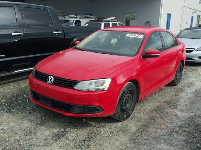 3VWDP7AJ2CM123746 - 2012 VOLKSWAGEN JETTA SE RED photo 2