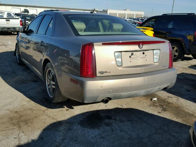 1G6DW677270122068 - 2007 CADILLAC STS GOLD photo 3