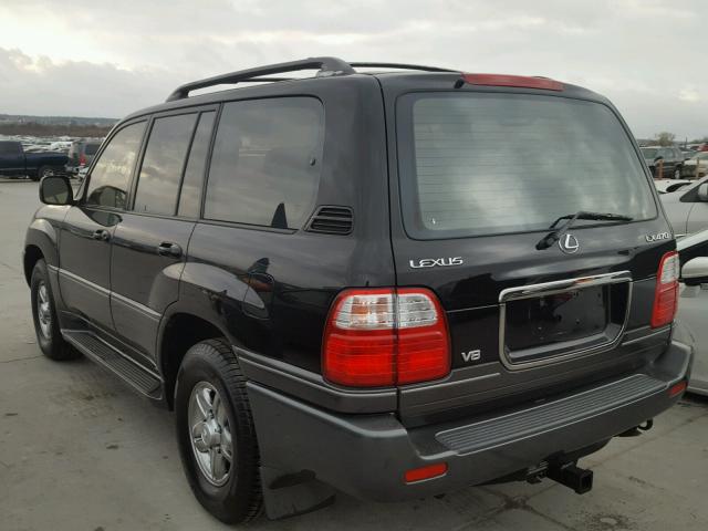 JTJHT00W823512599 - 2002 LEXUS LX 470 BLACK photo 3