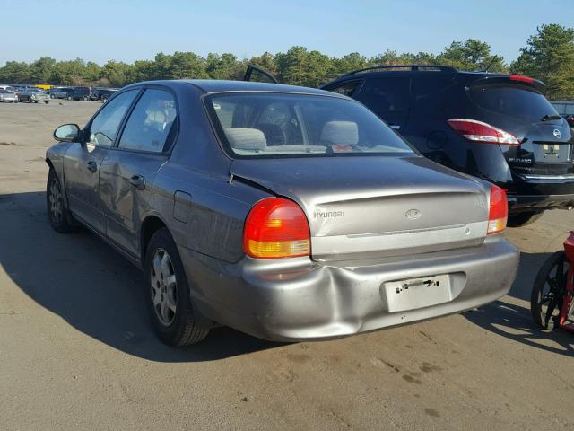 KMHWF35V21A383509 - 2001 HYUNDAI SONATA GLS GRAY photo 3