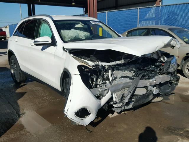 WDC0G4JB3GF077417 - 2016 MERCEDES-BENZ GLC 300 WHITE photo 1