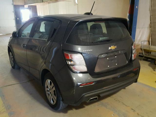 1G1JG6SH3J4104040 - 2018 CHEVROLET SONIC GRAY photo 3