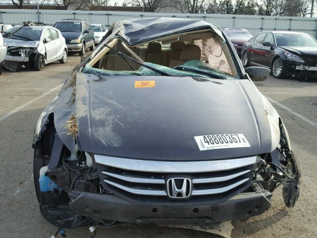 1HGCP2F38BA038774 - 2011 HONDA ACCORD LX GRAY photo 9