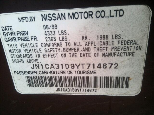 JN1CA31D9YT714672 - 2000 NISSAN MAXIMA GLE MAROON photo 10