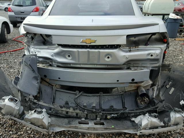 2G1FA1E36D9137514 - 2013 CHEVROLET CAMARO LS SILVER photo 10