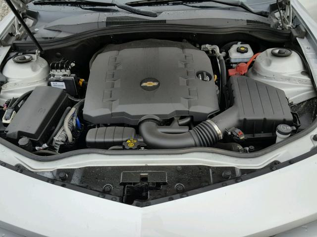 2G1FA1E36D9137514 - 2013 CHEVROLET CAMARO LS SILVER photo 7