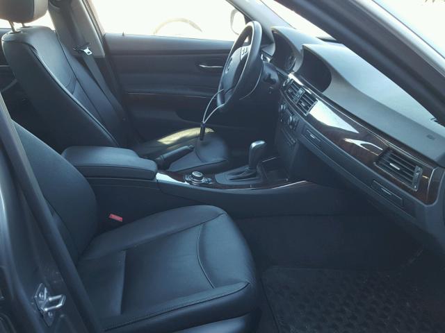 WBAPN7C51BA949938 - 2011 BMW 335 D GRAY photo 5