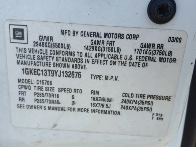 1GKEC13T9YJ132676 - 2000 GMC YUKON WHITE photo 10