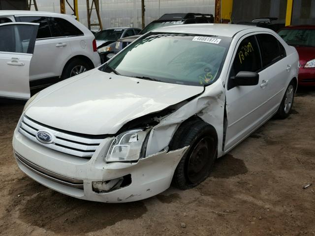 3FAHP06ZX8R111127 - 2008 FORD FUSION S WHITE photo 2