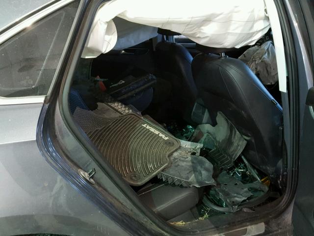 1VWDT7A38HC028887 - 2017 VOLKSWAGEN PASSAT R-L GRAY photo 6