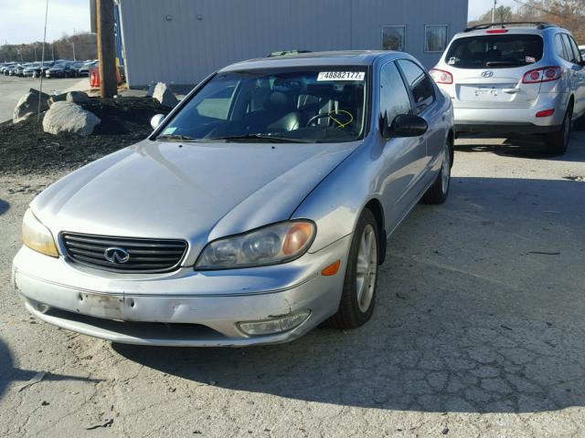 JNKDA31A42T028438 - 2002 INFINITI I35 GRAY photo 2