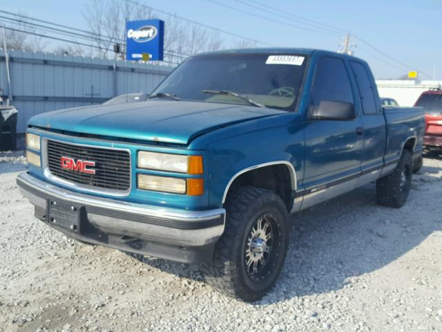 2GTEK19K2S1582023 - 1995 GMC SIERRA K15 GREEN photo 2