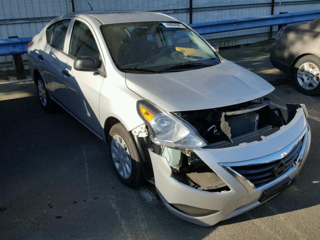 3N1CN7AP3FL868009 - 2015 NISSAN VERSA S SILVER photo 1