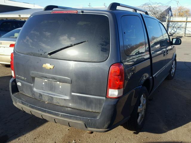 1GNDV33108D141915 - 2008 CHEVROLET UPLANDER L GRAY photo 4