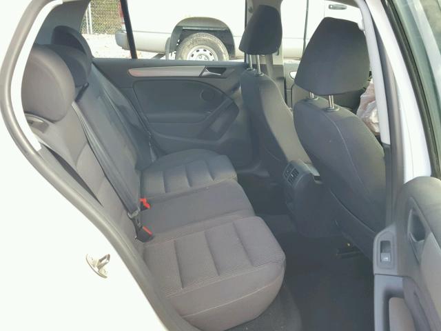 WVWNM7AJ9BW027546 - 2011 VOLKSWAGEN GOLF 白色 照片 6