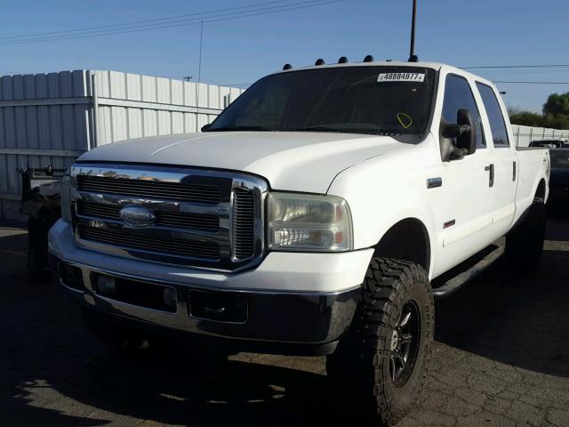 1FTSW21P46ED94905 - 2006 FORD F250 SUPER WHITE photo 2