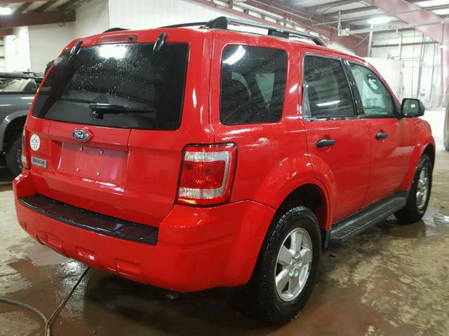 1FMCU03G49KA00199 - 2009 FORD ESCAPE XLT RED photo 4