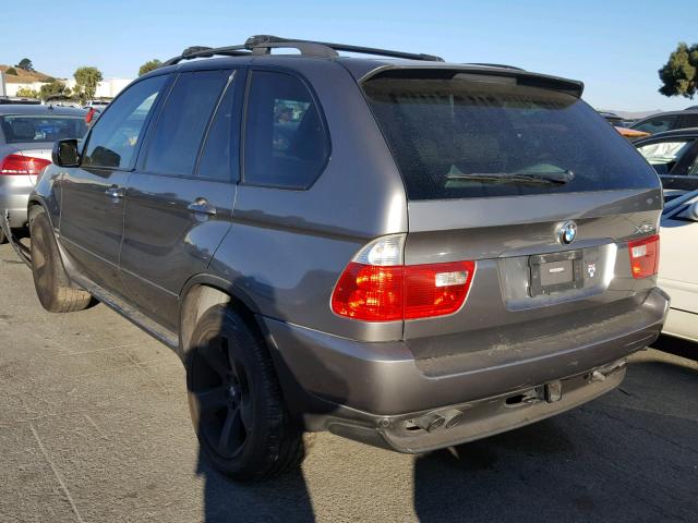 5UXFB53575LV20354 - 2005 BMW X5 4.4I BROWN photo 3