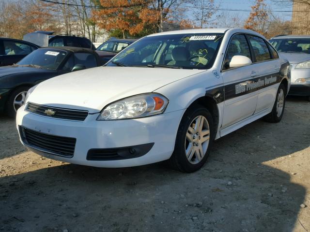 2G1WG5EKXB1181525 - 2011 CHEVROLET IMPALA LT WHITE photo 2