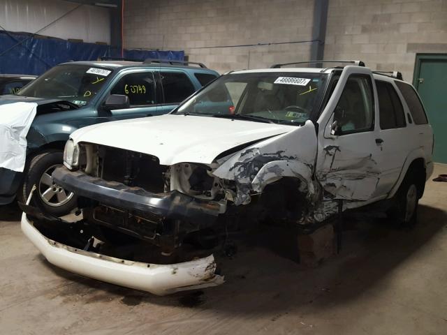 JN8DR09Y61W587114 - 2001 NISSAN PATHFINDER WHITE photo 2