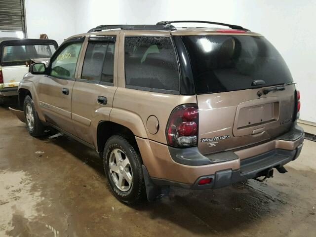 1GNDT13S732286893 - 2003 CHEVROLET TRAILBLAZE BROWN photo 3