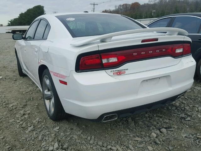 2C3CDXBG9EH356636 - 2014 DODGE CHARGER SE WHITE photo 3