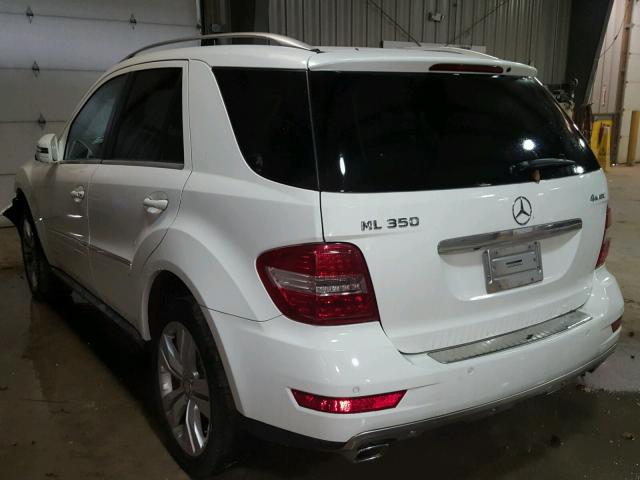 4JGBB8GB3BA687671 - 2011 MERCEDES-BENZ ML 350 4MA WHITE photo 3