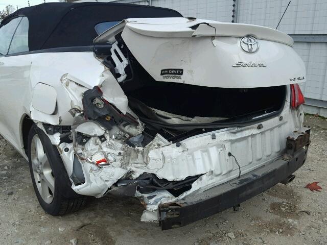 4T1FA38P94U034152 - 2004 TOYOTA CAMRY SOLA WHITE photo 9